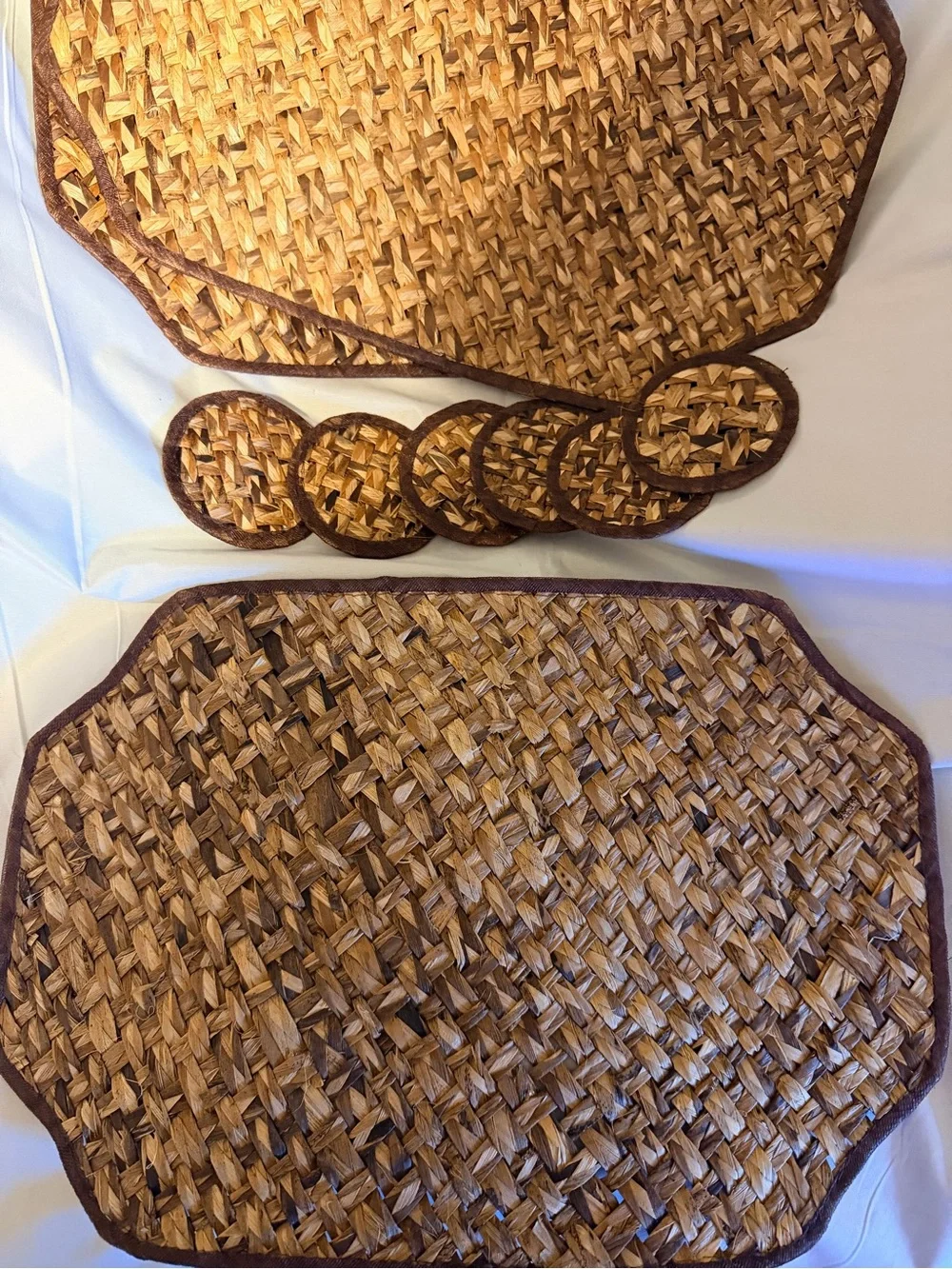 Set of 6 Handwoven Water Hyacinth Placemats & 6 Matching Coasters | Boho